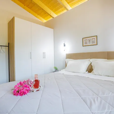 Pensjonat Cosy Analipsis (Messinia)