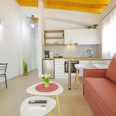 Pensjonat Cosy Analipsis (Messinia)